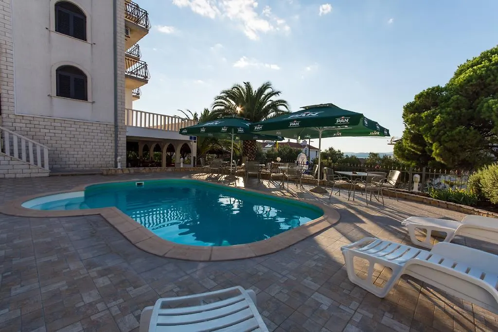 Villa Katarina Trogir Aparthotel